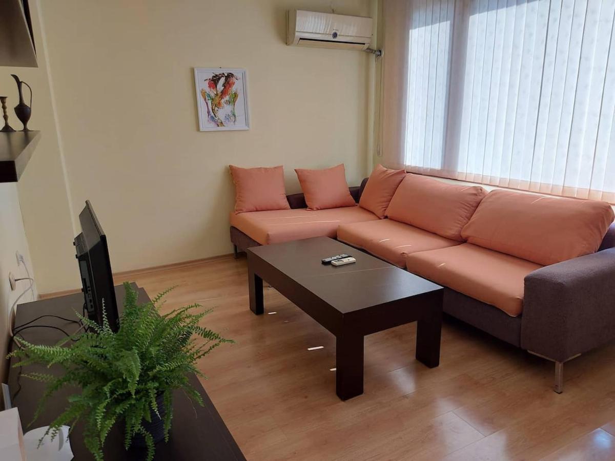 The Terrace Apartment Stara Zagora Bagian luar foto