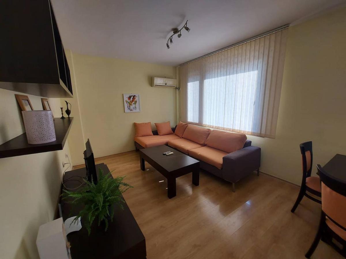 The Terrace Apartment Stara Zagora Bagian luar foto